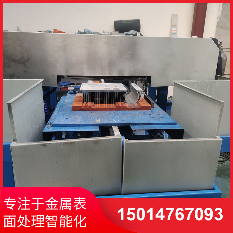 鋁(lv)材直(zhi)紋拉(la)絲機(ji)廠傢