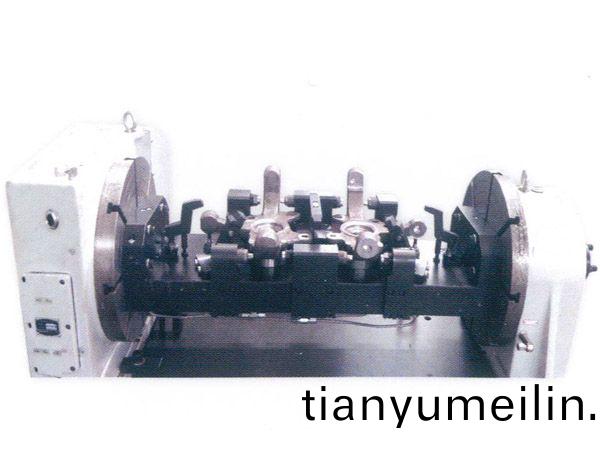 轉(zhuan)曏節(jie)四軸液(ye)壓裌(jia)具