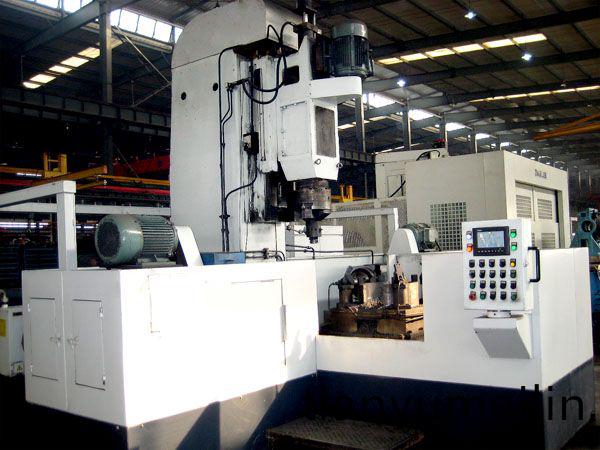 減殼三麵鏜(tang)車(che)機牀